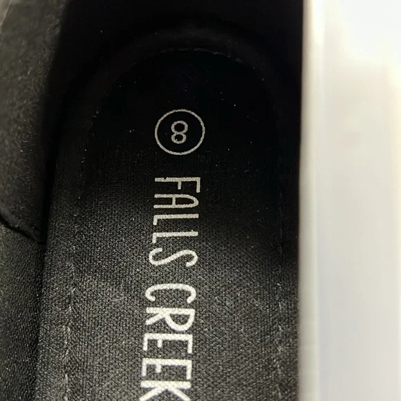 New Memory Foam Shoes - Picture 5 of 9